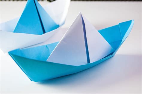 Mar 22, 2020 · How to Make a Paper Boat that Floats. Paper Speed Boat. Origami Boat. 